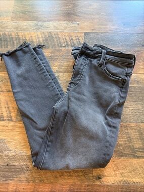 Kut from the Kloth Black Skinny Jeans with Frayed Hem